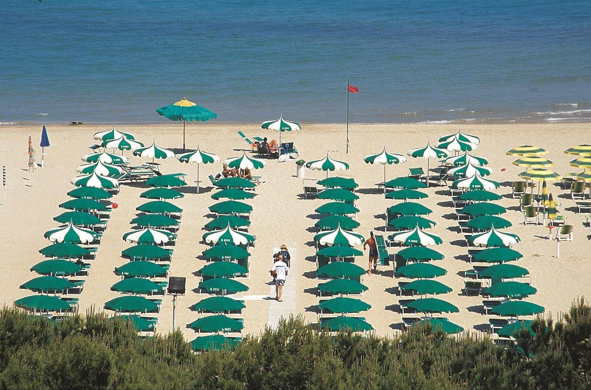 Hotel Doge ألبا أدرياتيكا المظهر الخارجي الصورة