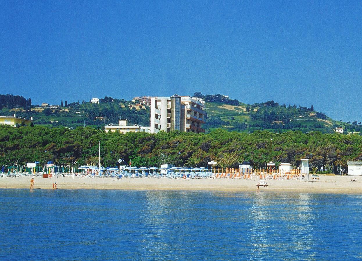 Hotel Doge ألبا أدرياتيكا المظهر الخارجي الصورة